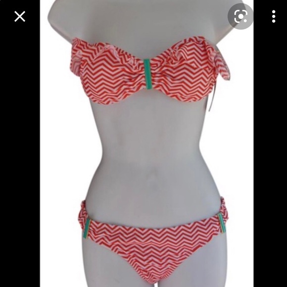 XHILARATION Chevron bikini small top medium bottom - Picture 1 of 11